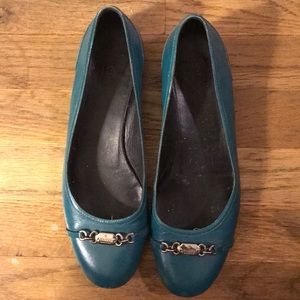 Gucci flats